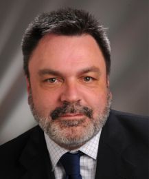 Schriftführer: Oliver Steffenh